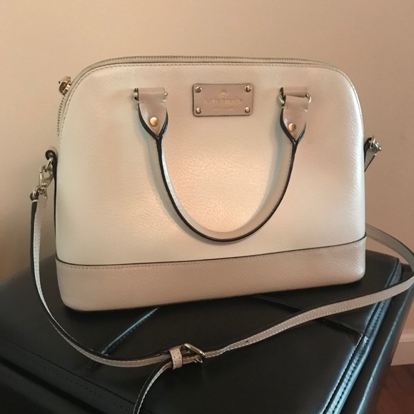 Kate Spade Handbag with matching Wallet - Picture 2 of 6